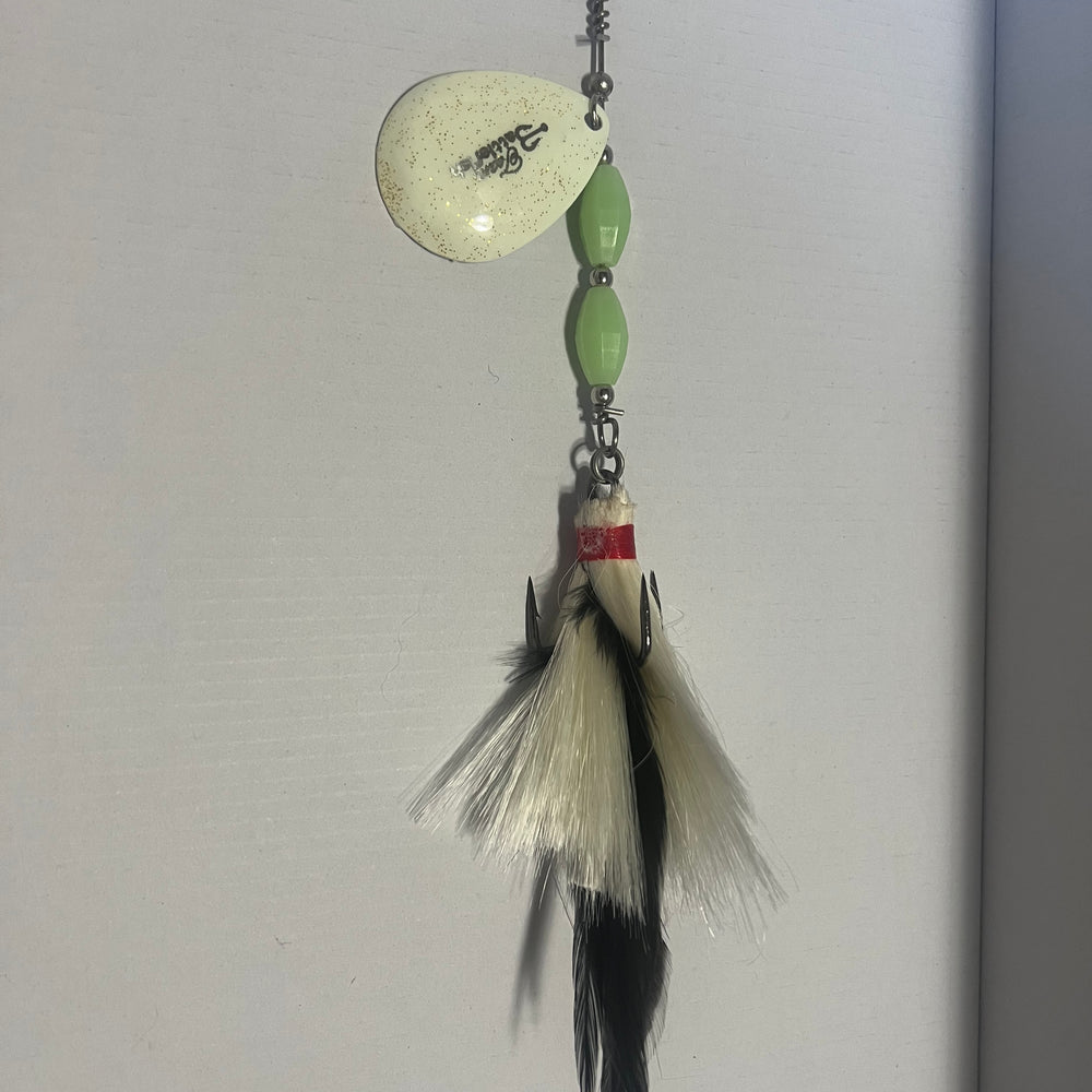 
                  
                    Buck-tail Pike/Musky spinners
                  
                