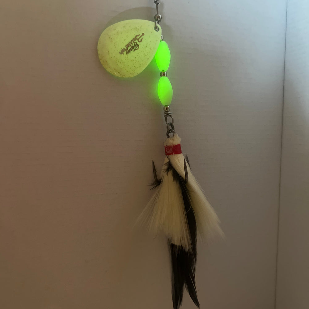 
                  
                    Buck-tail Pike/Musky spinners
                  
                